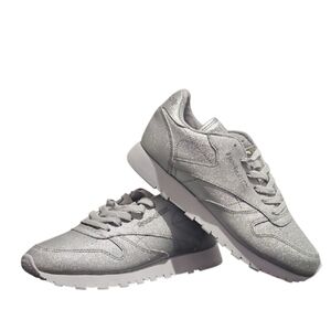 Reebok Silver Sneakers Classic Design Womens Size 8